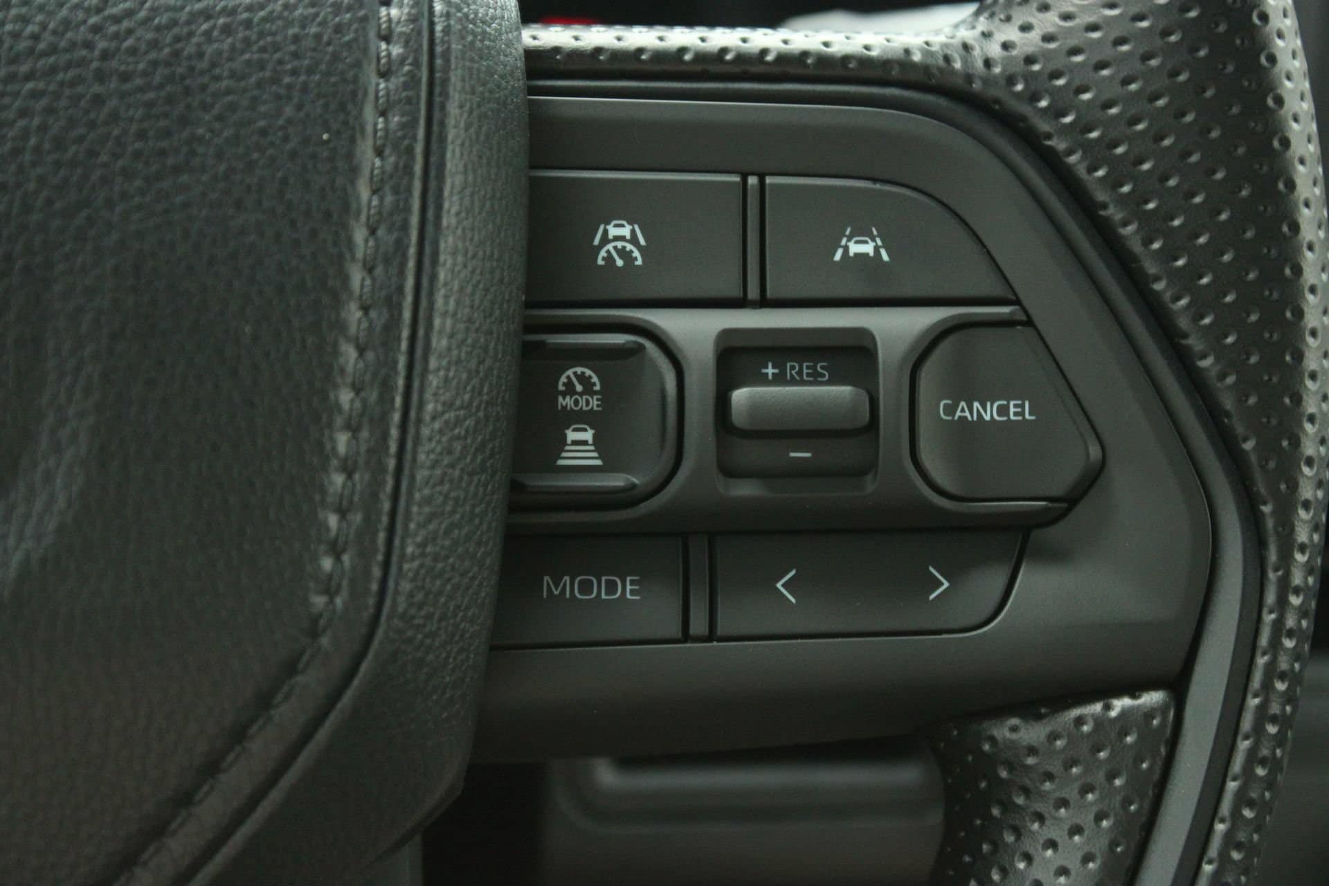 New 2026 Toyota Tacoma SR5 RWD image 31