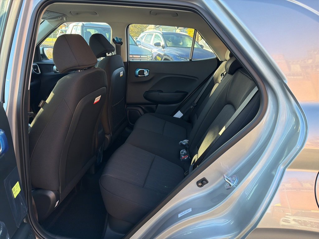 New 2026 Hyundai Venue SE image 14