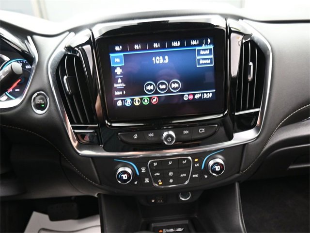 Used 2023 Chevrolet Traverse LT w/ LT Premium Package image 10