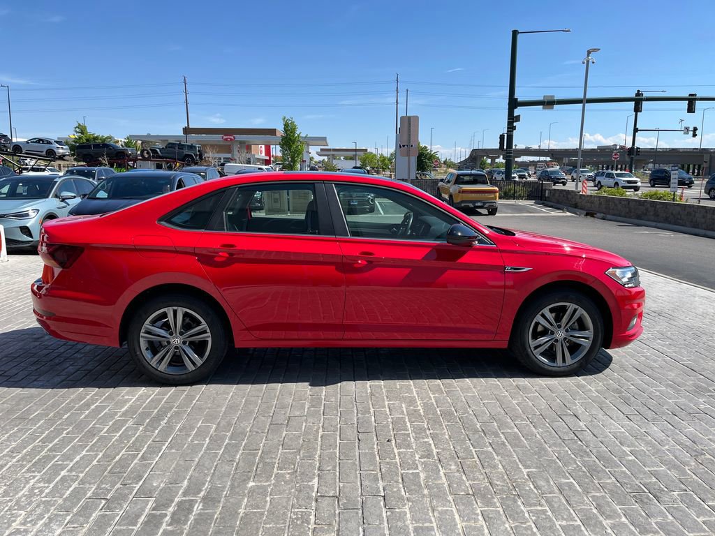 Used 2019 Volkswagen Jetta R-Line FWD image 6