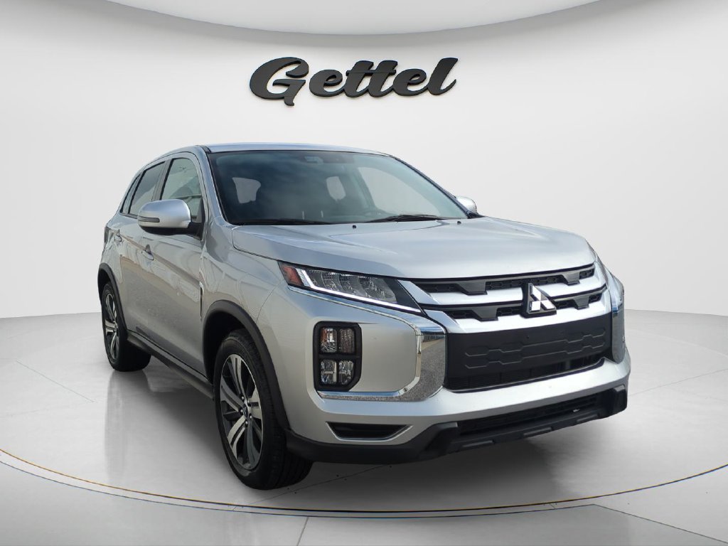 Used 2024 Mitsubishi Outlander Sport SE AWD/4WD image 3