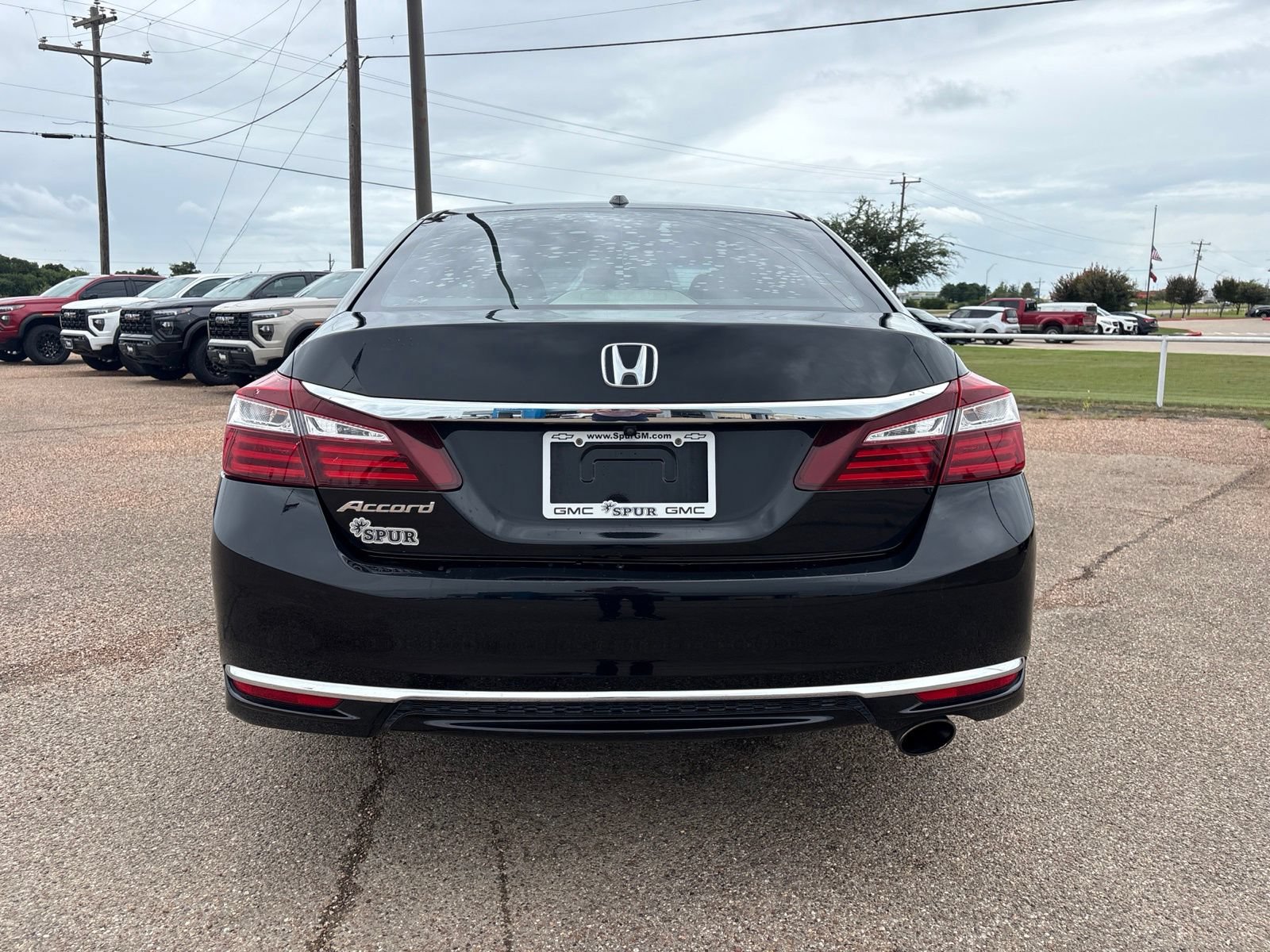 Used 2017 Honda Accord EX-L image 5