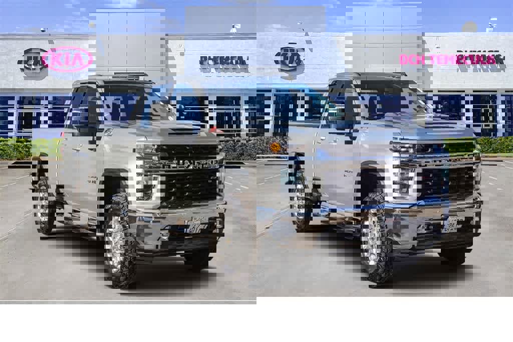 Used 2021 Chevrolet Silverado 2500 LT w/ All Star Edition image 3