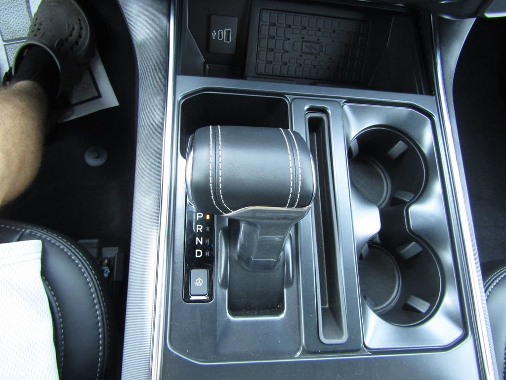 New 2025 Ford F150 Lightning Platinum w/ Dark Elements Package image 32