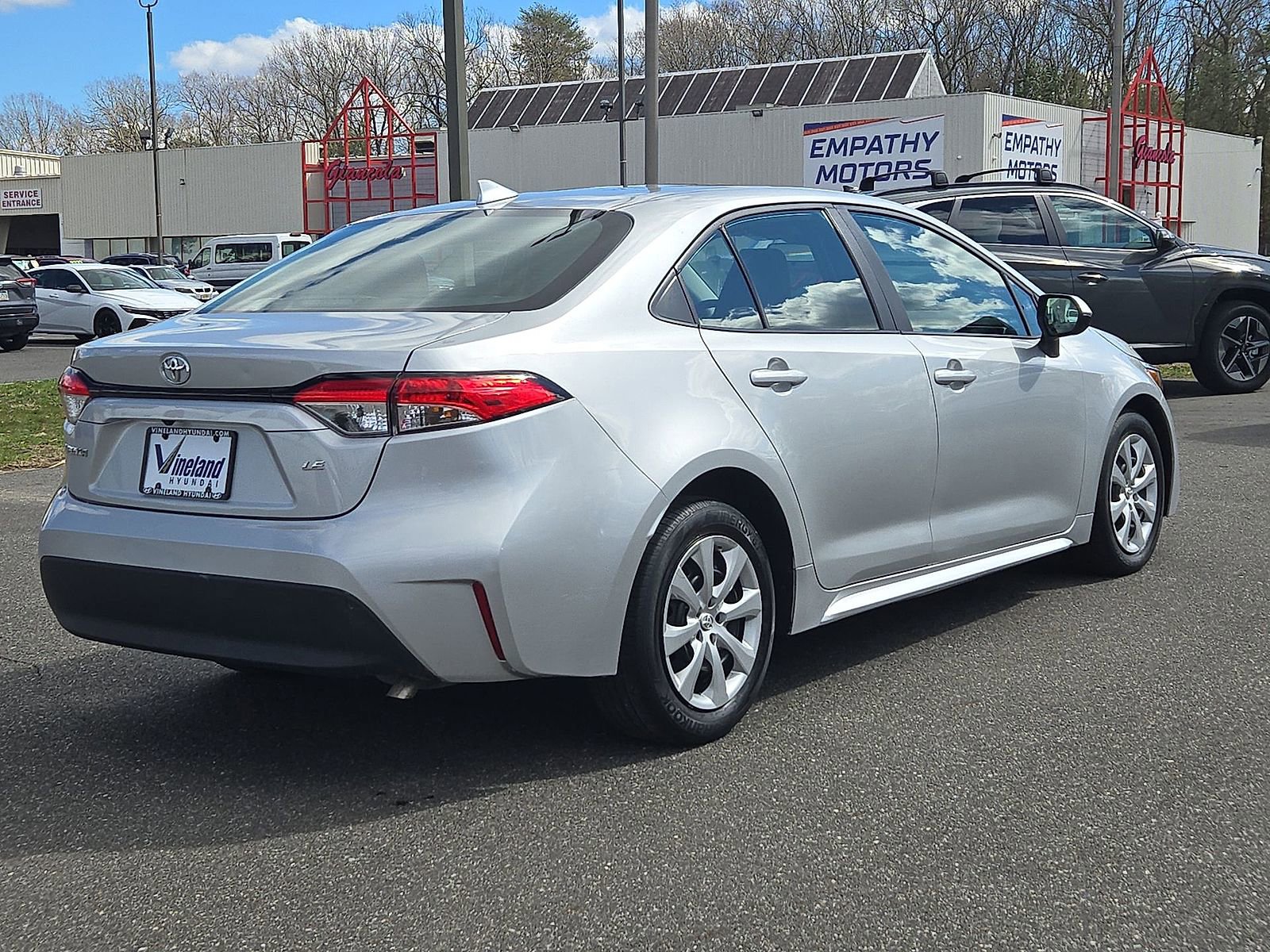 Used 2023 Toyota Corolla LE image 30