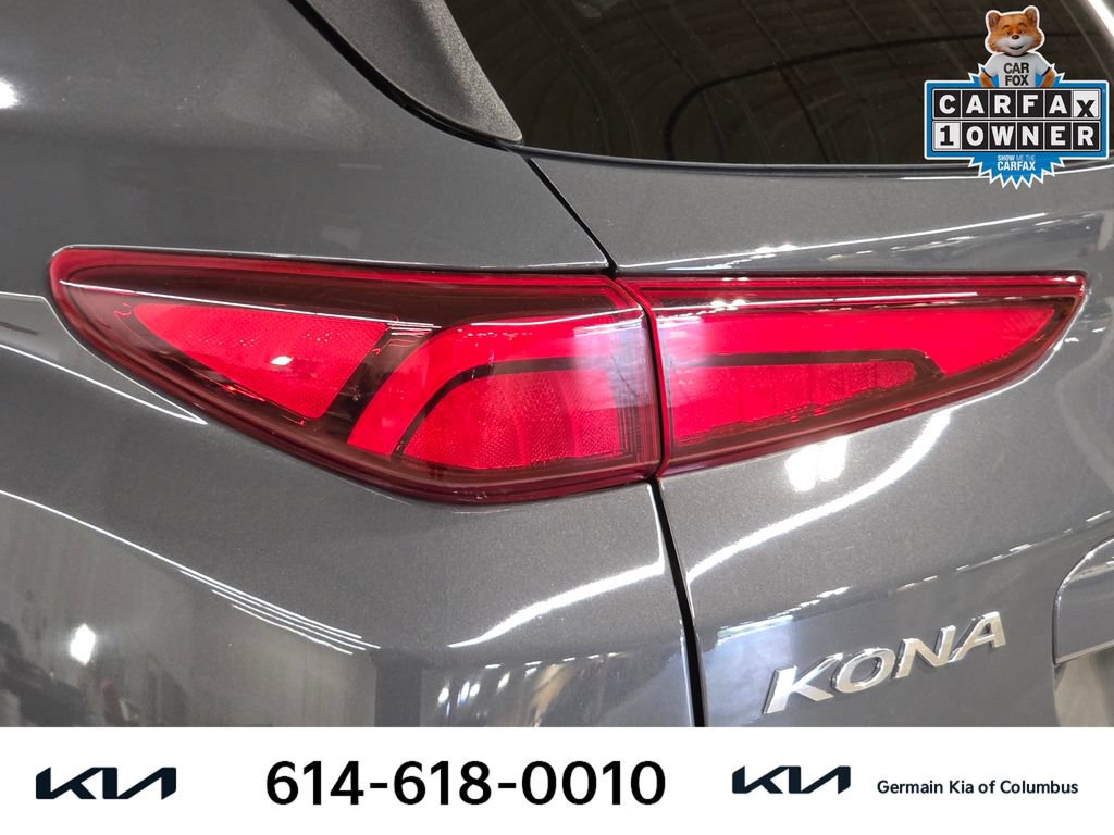 Used 2023 Hyundai Kona Limited AWD/4WD image 16