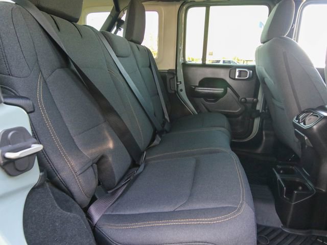 Used 2024 Jeep Wrangler Unlimited Sport image 24