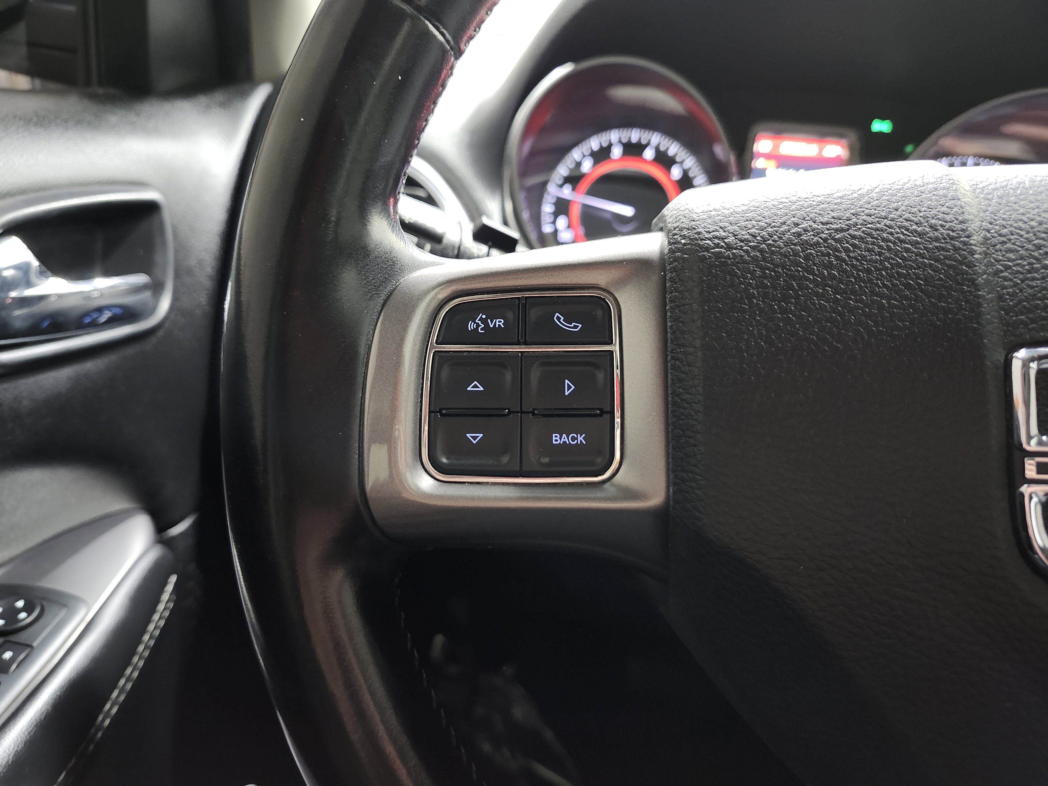 Used 2020 Dodge Journey Crossroad image 33