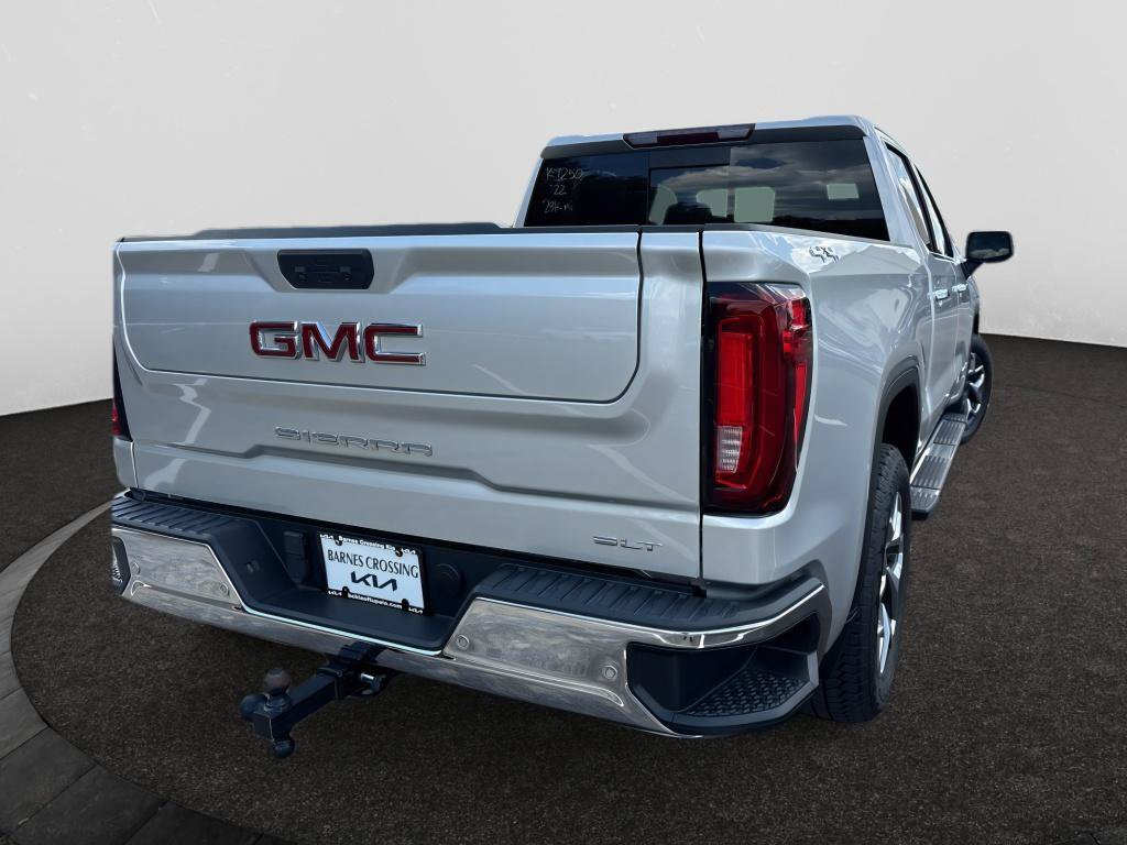Used 2022 GMC Sierra 1500 SLT w/ SLT Premium Plus Package AWD/4WD image 5