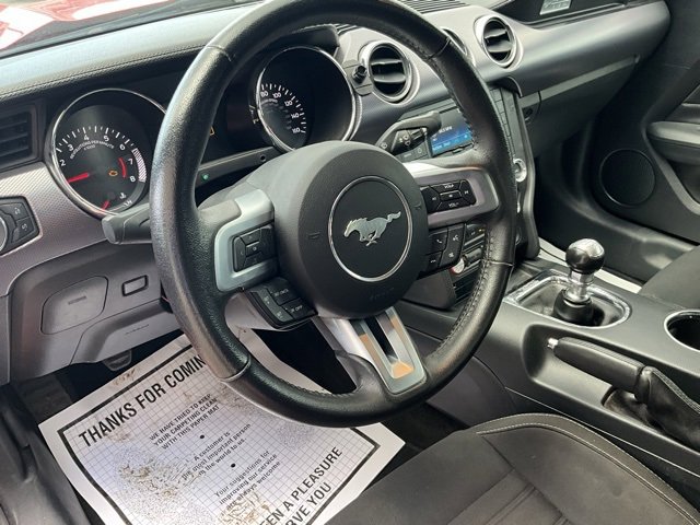 Used 2015 Ford Mustang Coupe image 12