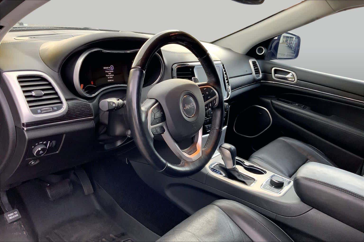 Used 2020 Jeep Grand Cherokee Summit AWD/4WD image 17