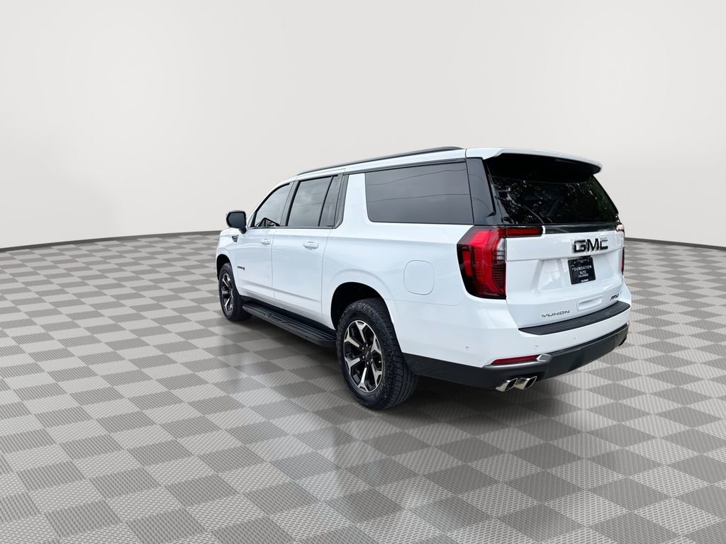 Used 2025 GMC Yukon XL AT4 w/ LPO, Floor Liner Package AWD/4WD image 8