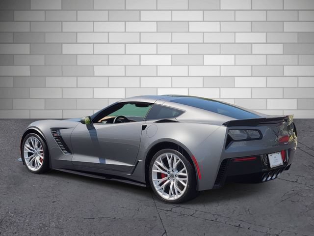 Used 2015 Chevrolet Corvette Z06 w/ 3LZ Preferred Equipment Group RWD image 4