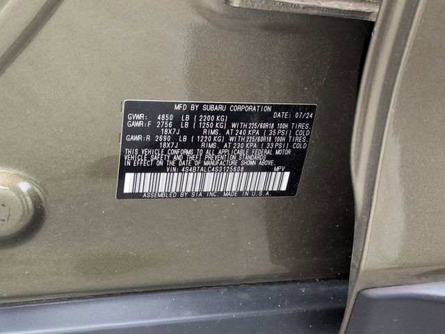 Certified 2025 Subaru Outback Onyx Edition AWD/4WD image 44
