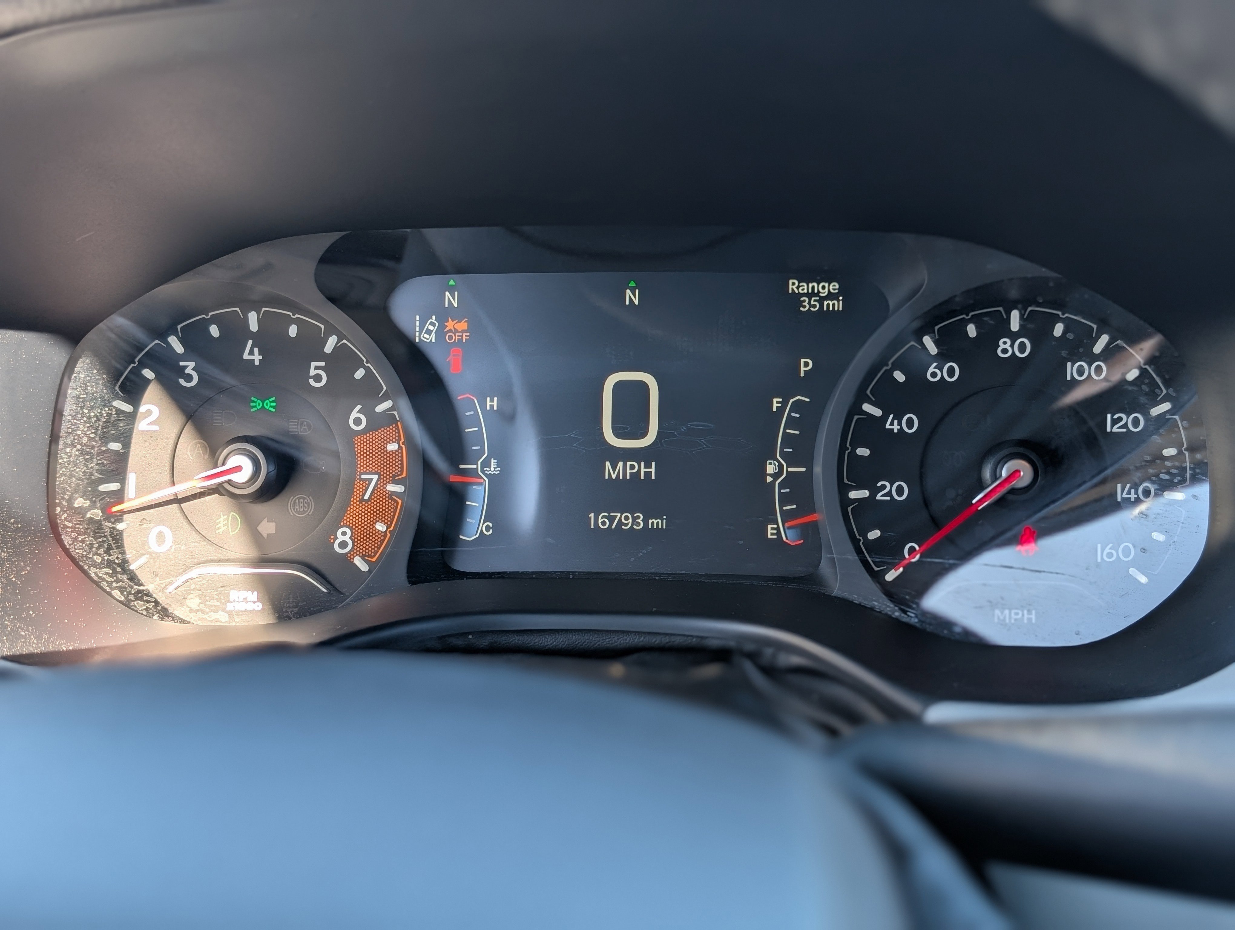 Used 2024 Jeep Compass Limited image 17