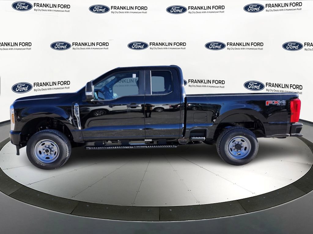 New 2026 Ford F250 XL w/ FX4 Off-Road Package image 2