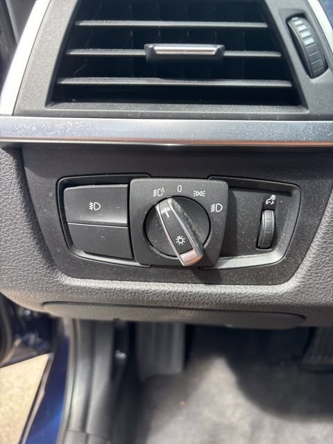 Used 2017 BMW 330i Sedan RWD image 20