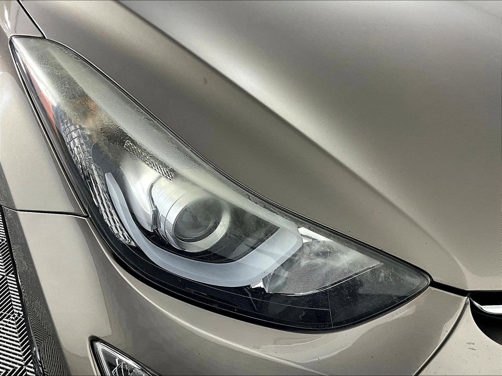 Used 2015 Hyundai Elantra SE w/ Option Group 03 FWD image 27