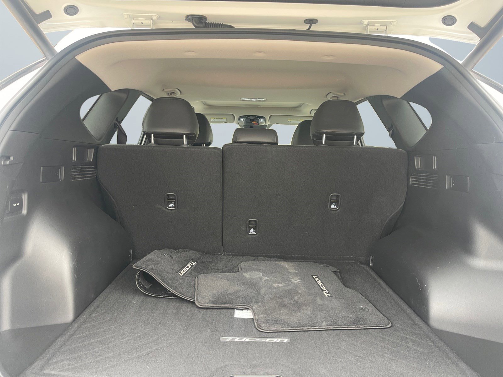 Certified 2025 Hyundai Tucson SEL image 16