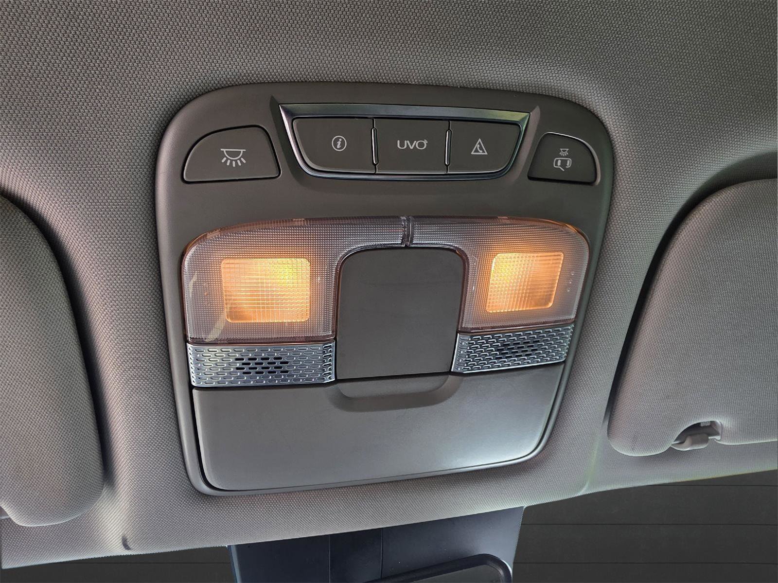 Used 2021 Kia Telluride LX image 23