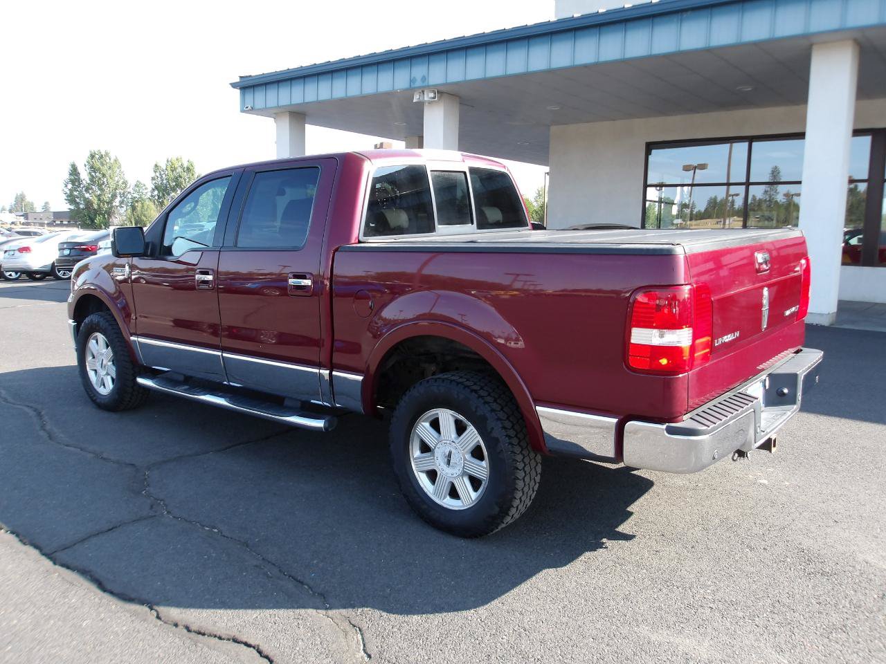 Used 2006 Lincoln Mark LT 4x4 image 3