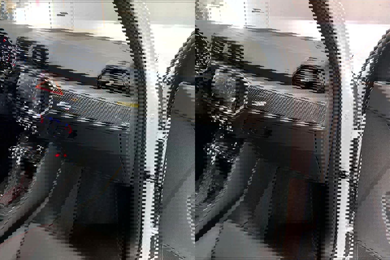 Certified 2025 Audi Q3 2.0T Premium Plus w/ Premium Plus Package image 18