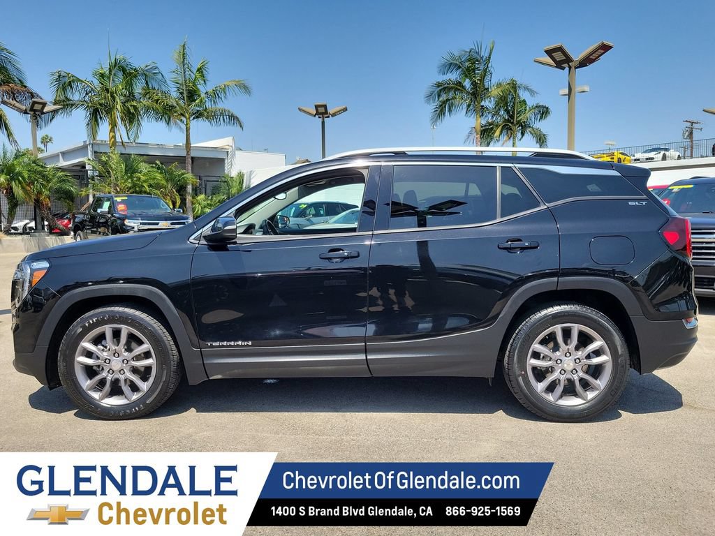 Used 2023 GMC Terrain SLT FWD image 14