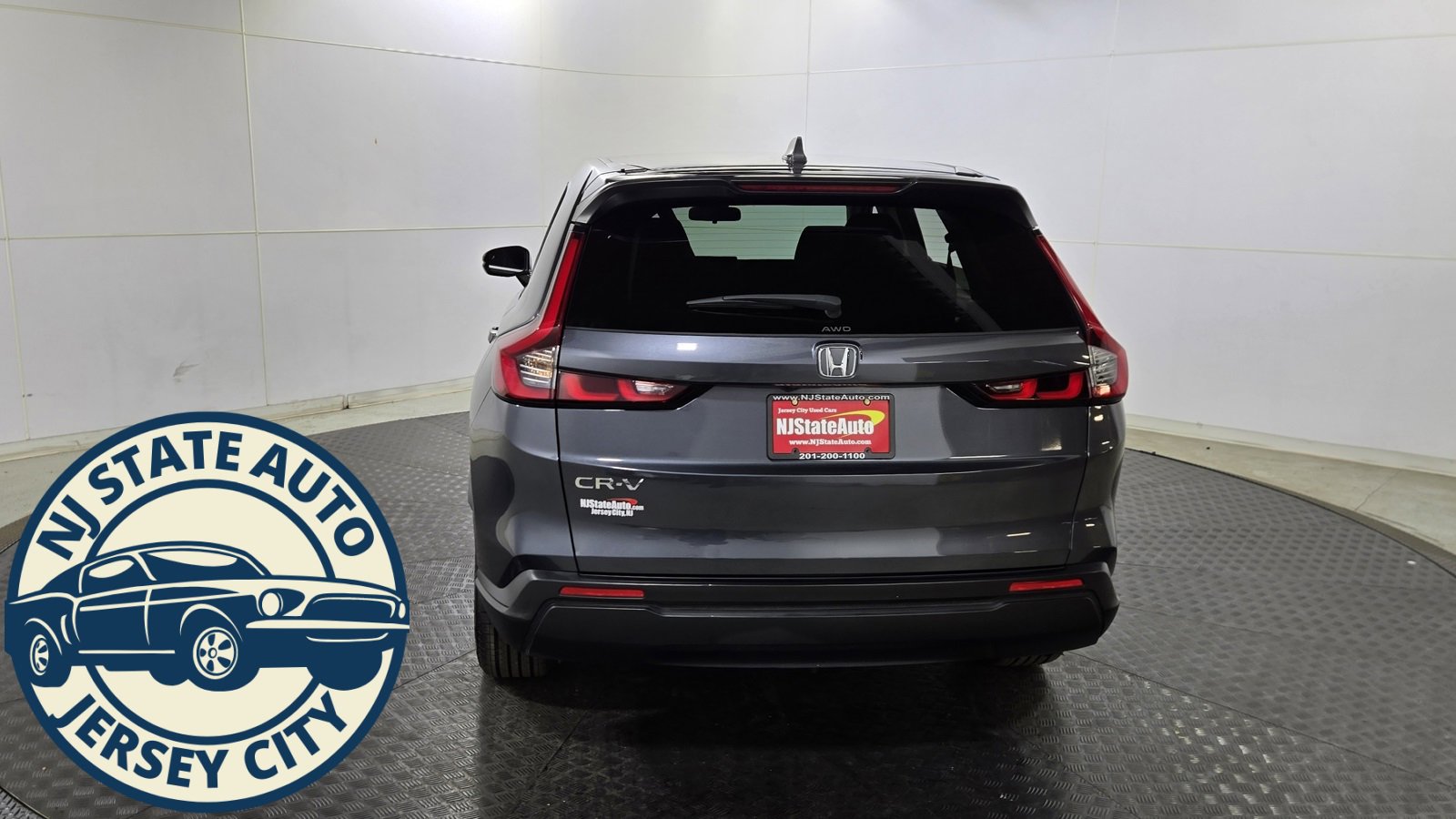 Used 2024 Honda CR-V EX image 6