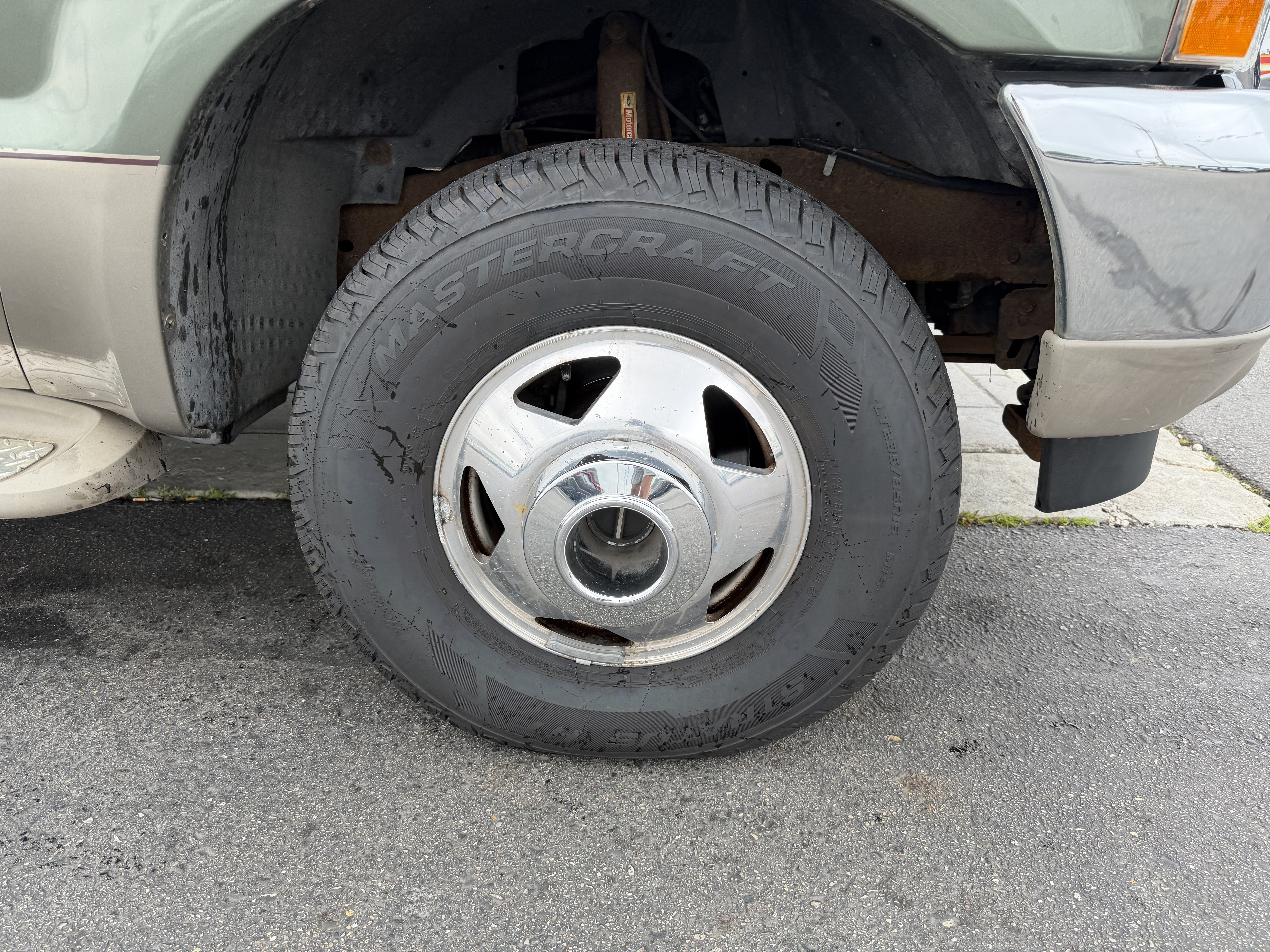 Used 2003 Ford F350 Lariat AWD/4WD image 28