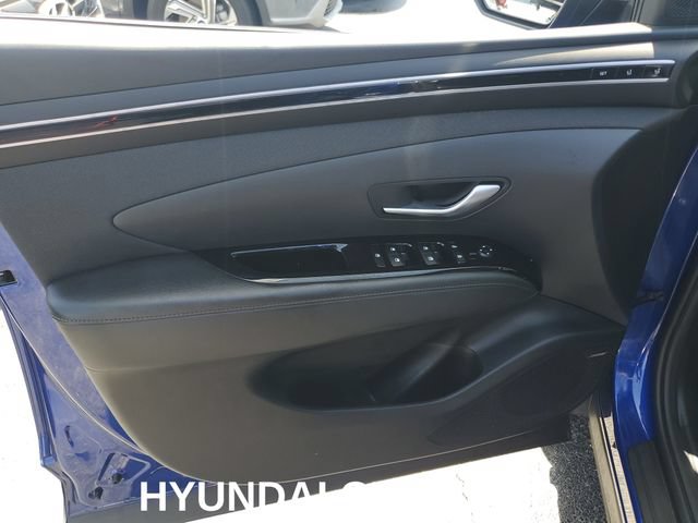 Certified 2022 Hyundai Tucson Limited AWD/4WD image 10