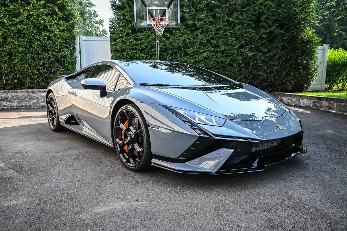 Used 2024 Lamborghini Huracan Tecnica RWD image 5