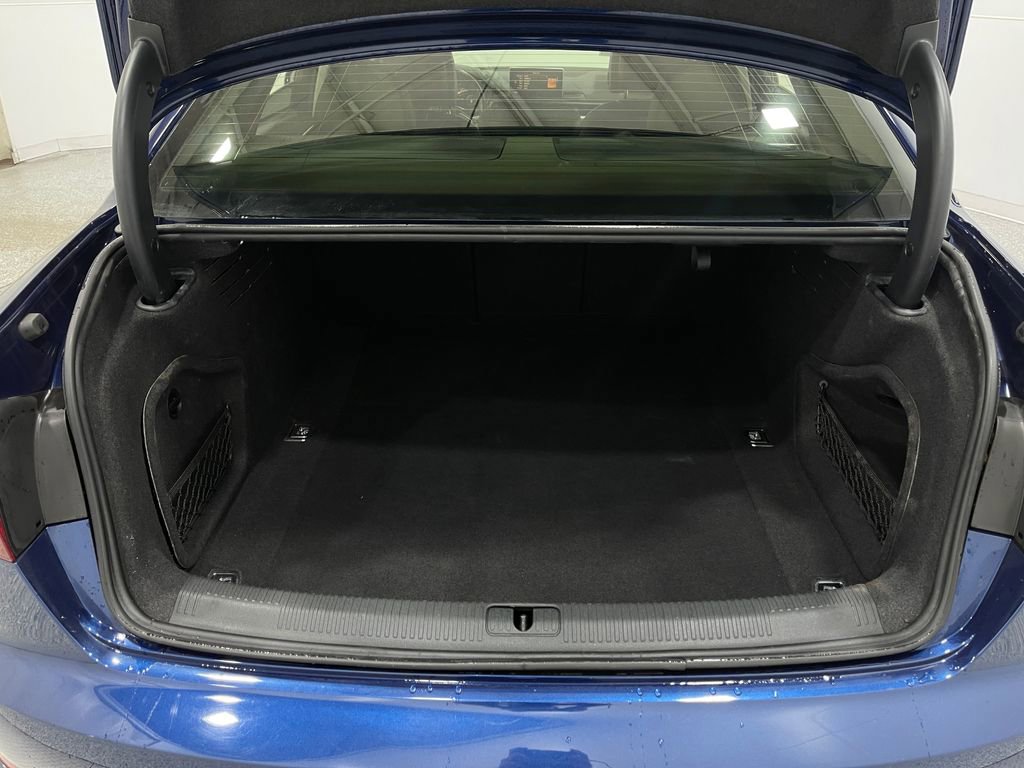 Used 2018 Audi A4 2.0T Ultra Premium Plus w/ Premium Plus Package image 28