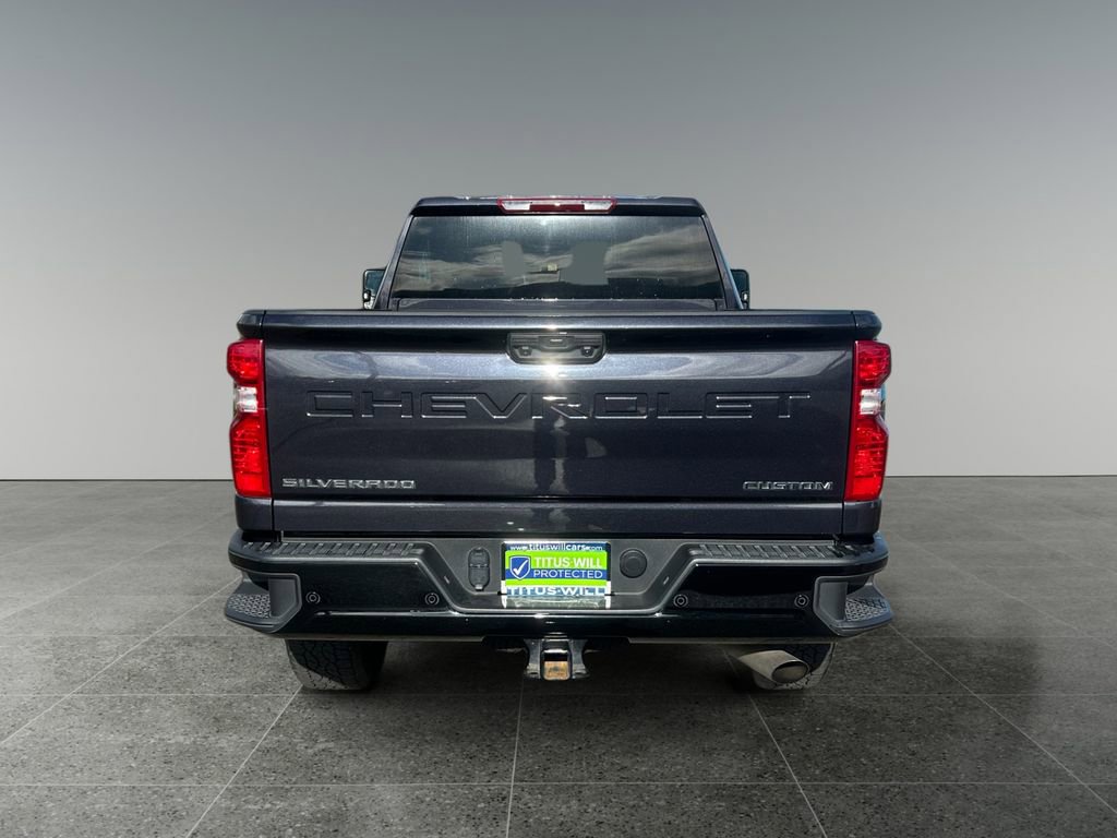 Used 2024 Chevrolet Silverado 2500 Custom w/ Custom Value Package image 6