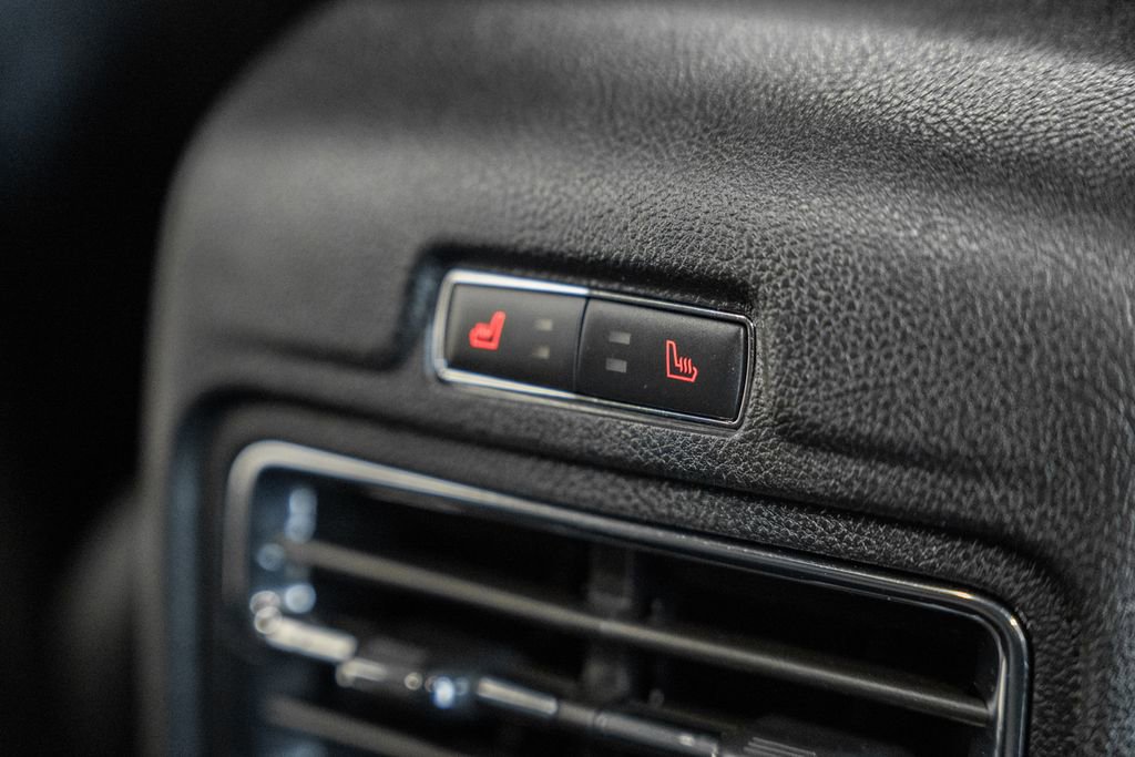 Used 2021 Lincoln Corsair Reserve w/ Equipment Group 201A AWD/4WD image 39