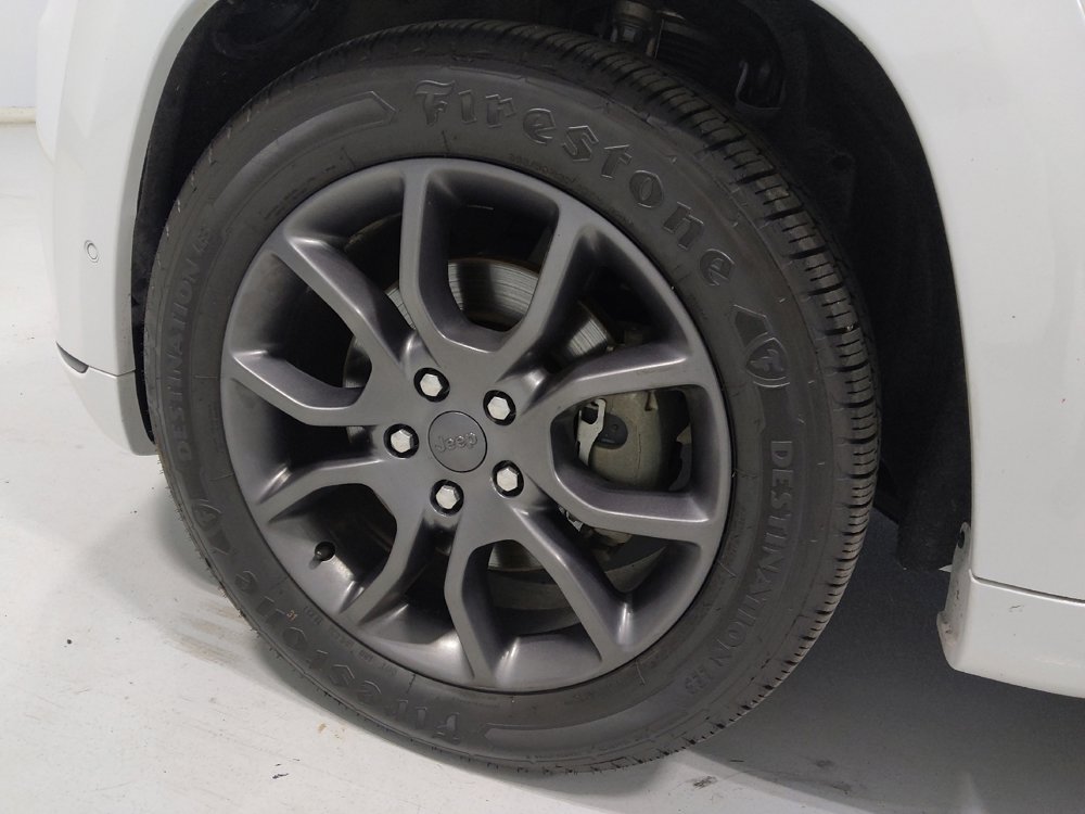 Used 2020 Jeep Grand Cherokee High Altitude AWD/4WD image 31