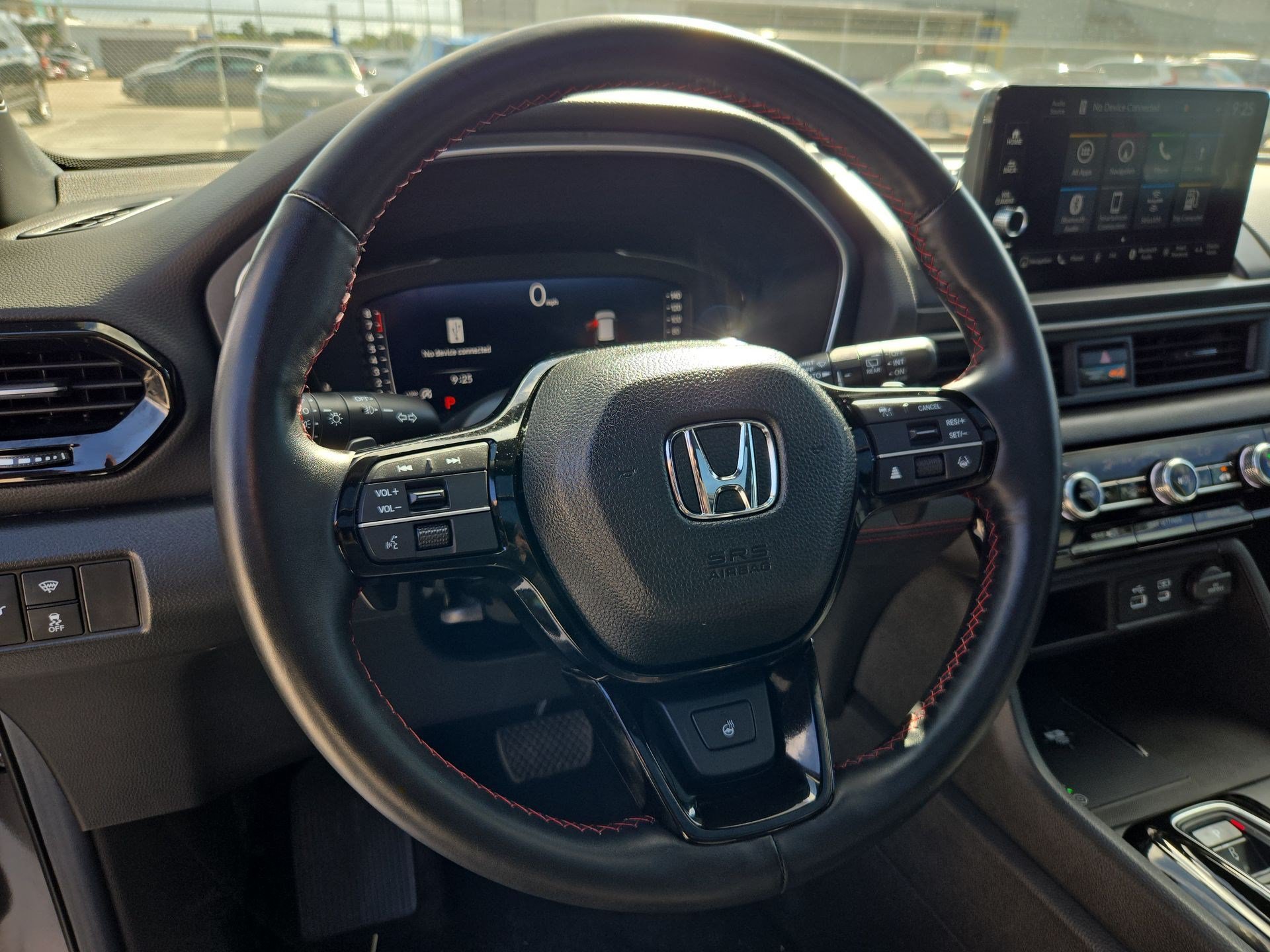Used 2025 Honda Pilot Black Edition image 17