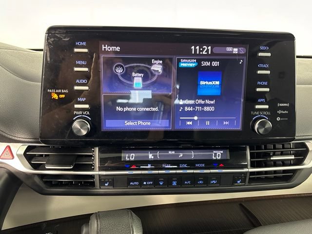Used 2023 Toyota Sienna XLE AWD/4WD image 30