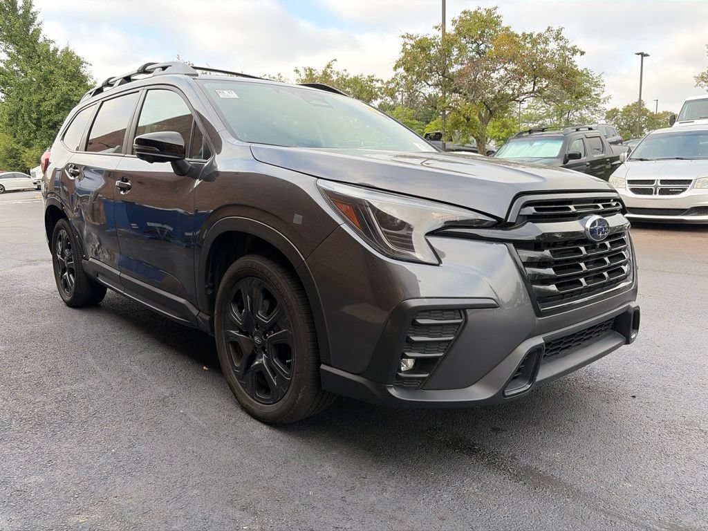 Used 2023 Subaru Ascent Onyx Edition Limited AWD/4WD image 3