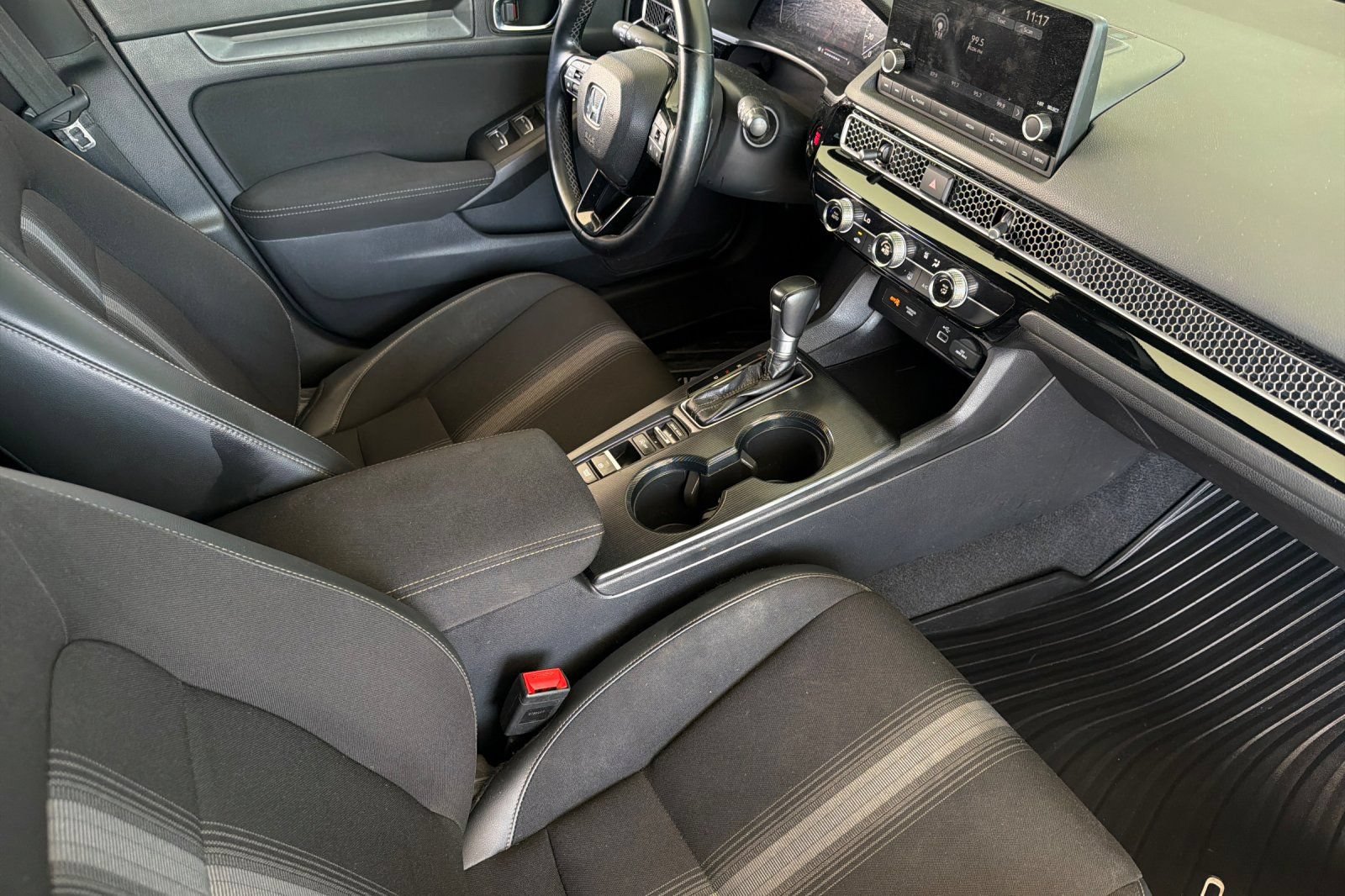 Used 2022 Honda Civic Sport image 16