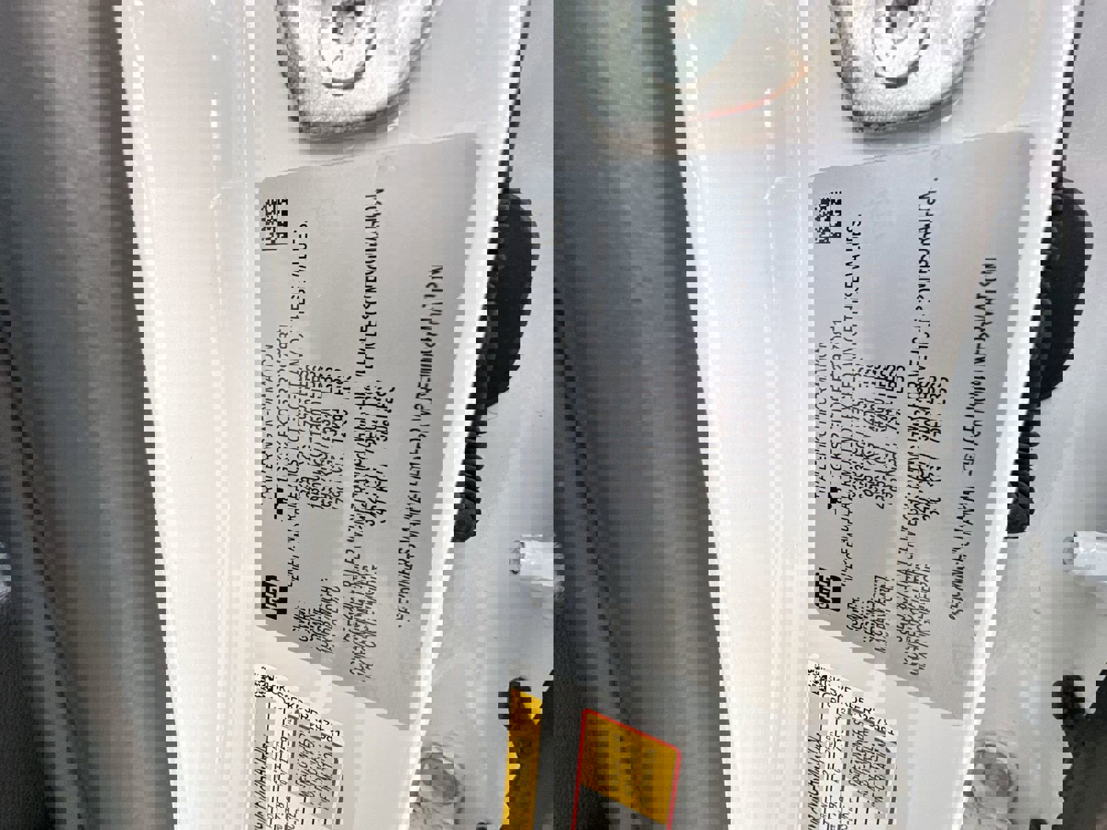 Used 2024 GMC Yukon XL SLE w/ Gmc Pro Safety Plus Package image 34