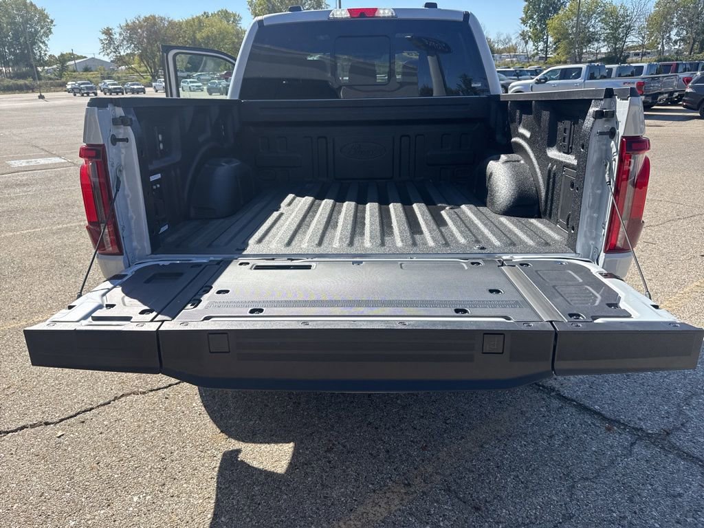 New 2025 Ford F150 Platinum w/ Equipment Group 702A High AWD/4WD image 21