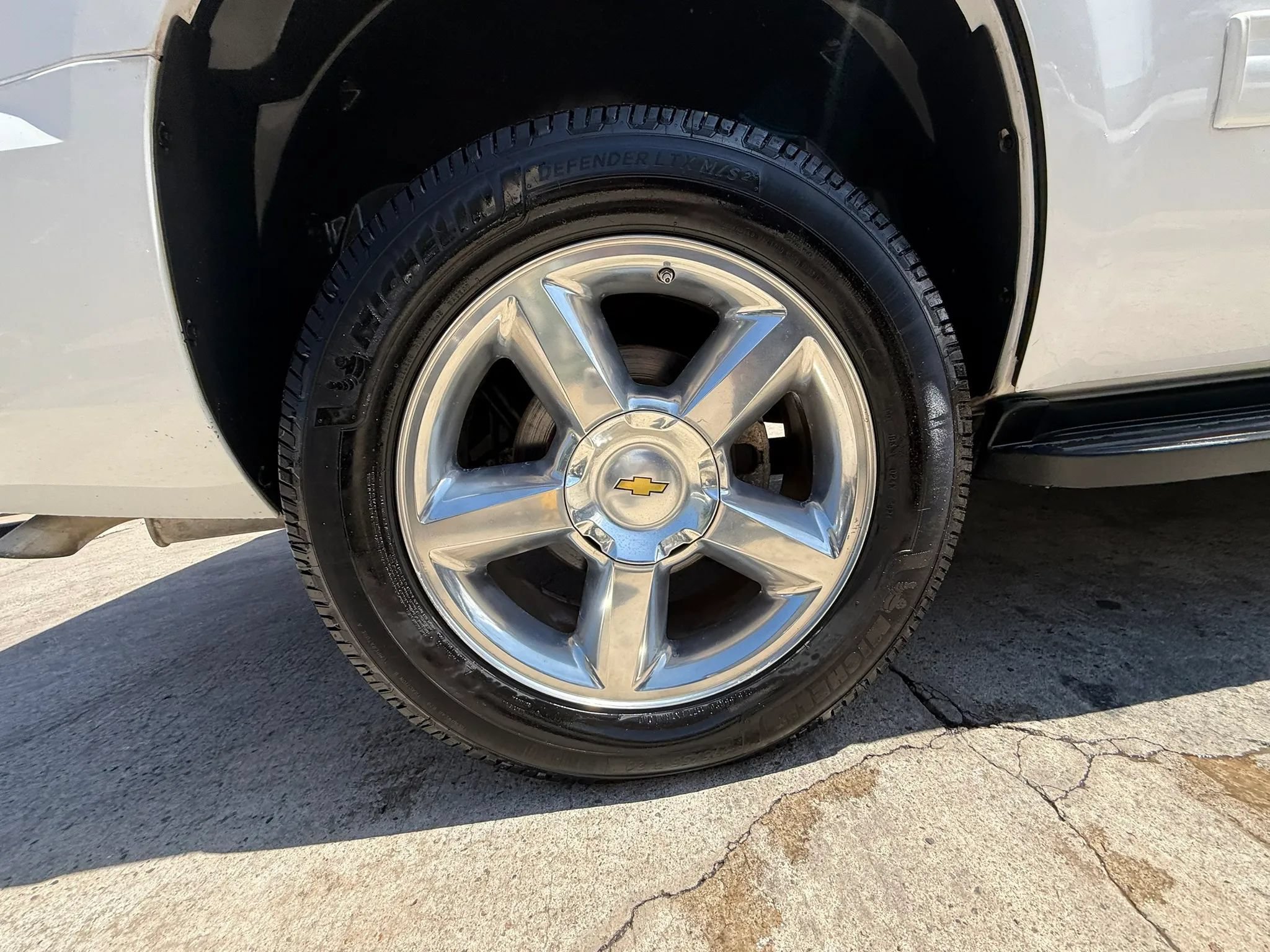 Used 2014 Chevrolet Tahoe LS w/ Texas Edition RWD image 26