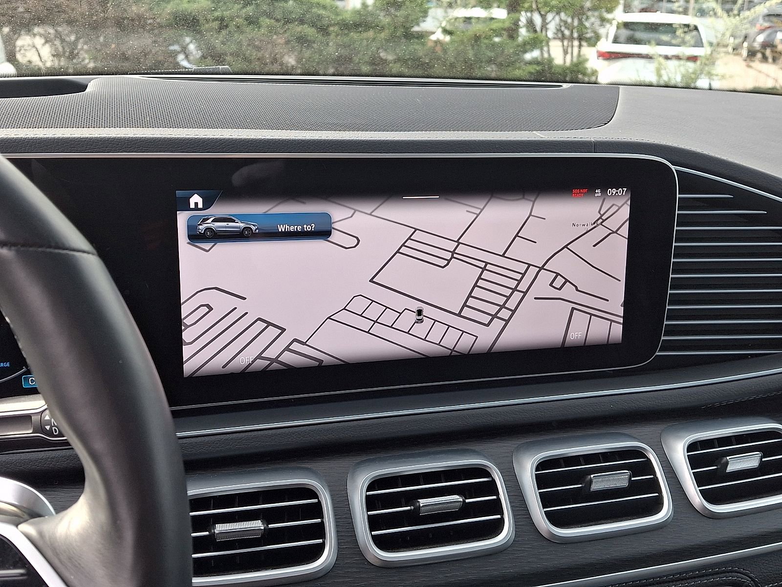 Used 2024 Mercedes-Benz GLE 450 4MATIC image 16