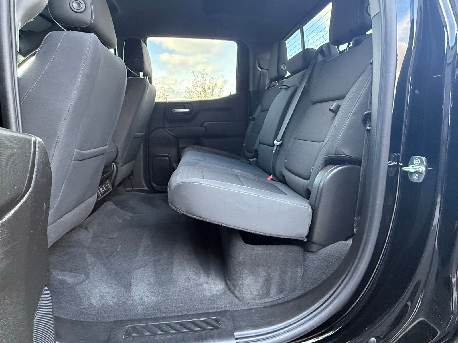 Used 2020 Chevrolet Silverado 1500 LT w/ True North Edition AWD/4WD image 21