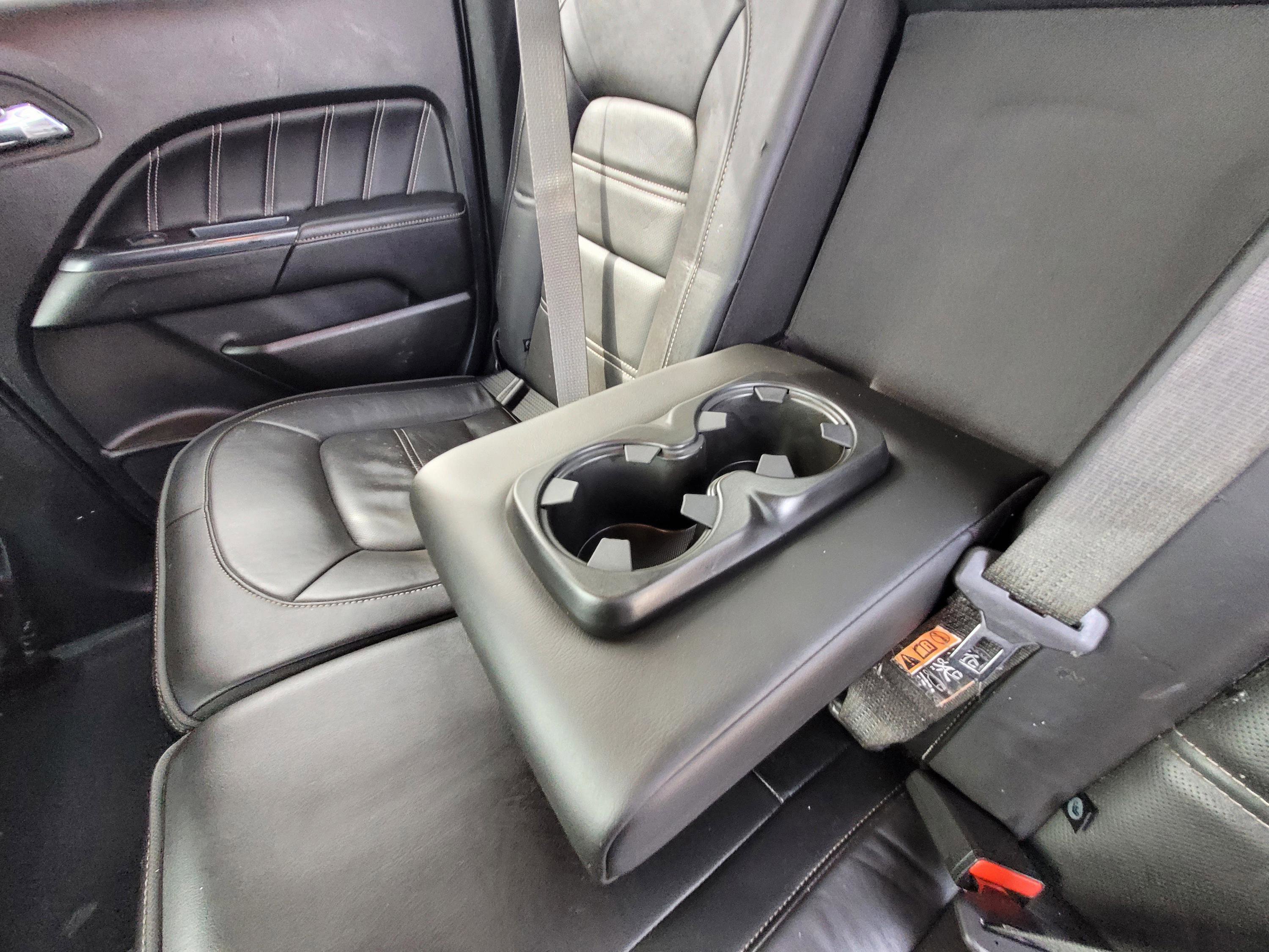 Used 2021 GMC Canyon Denali image 17