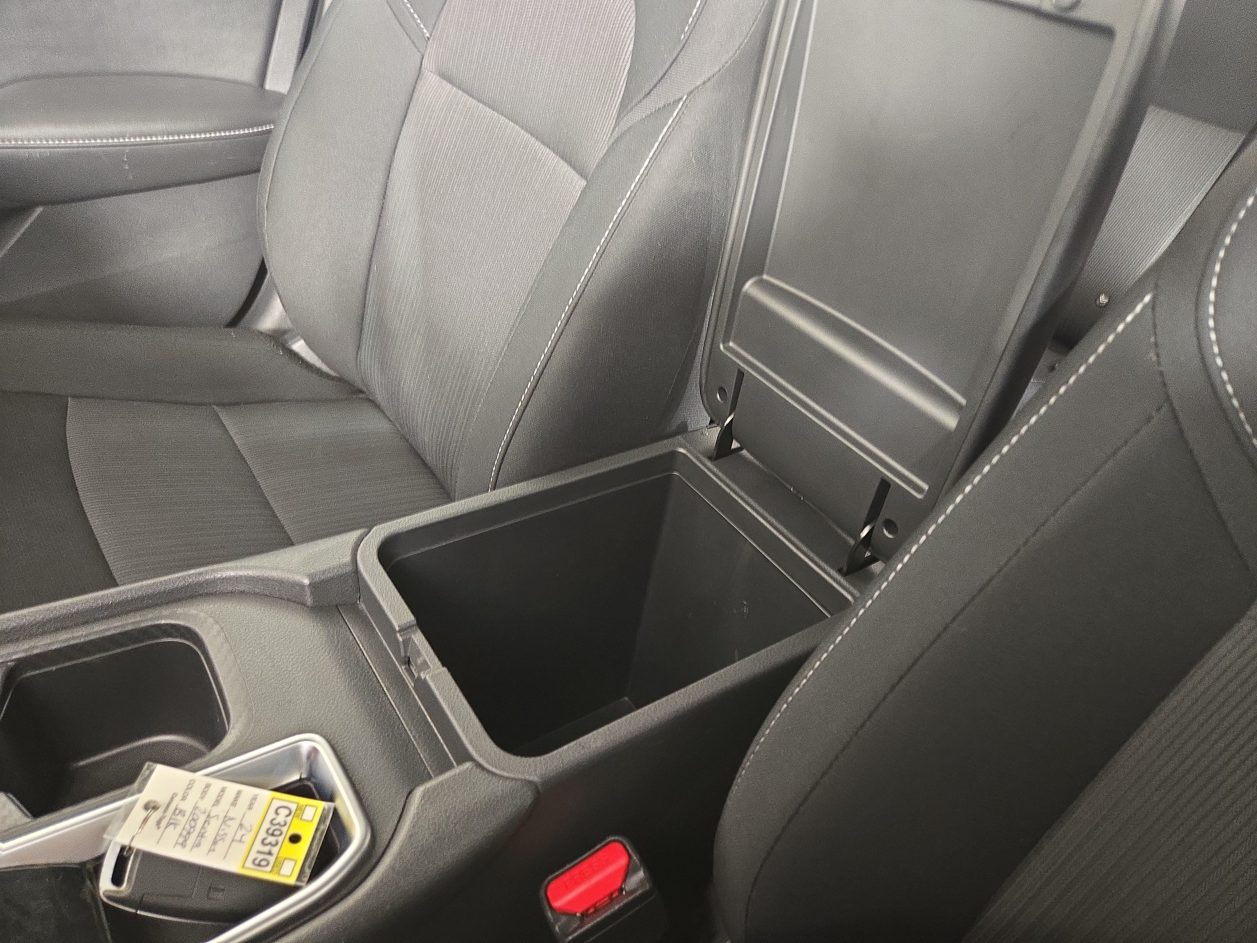 Used 2024 Nissan Sentra SV FWD image 27