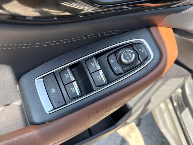 Used 2020 Subaru Outback Touring w/ Popular Package #2 AWD/4WD image 18