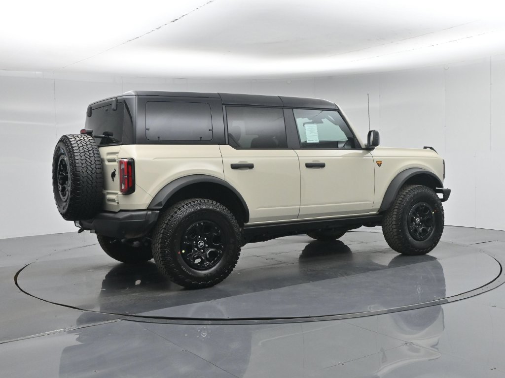 New 2026 Ford Bronco Badlands AWD/4WD image 26