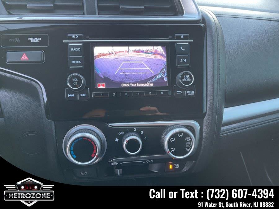 Used 2019 Honda Fit LX image 25