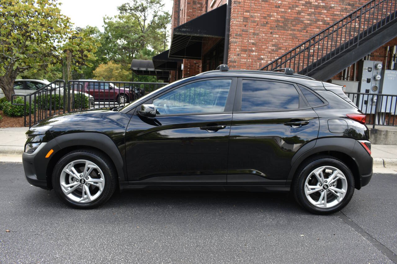Used 2023 Hyundai Kona SEL FWD image 4